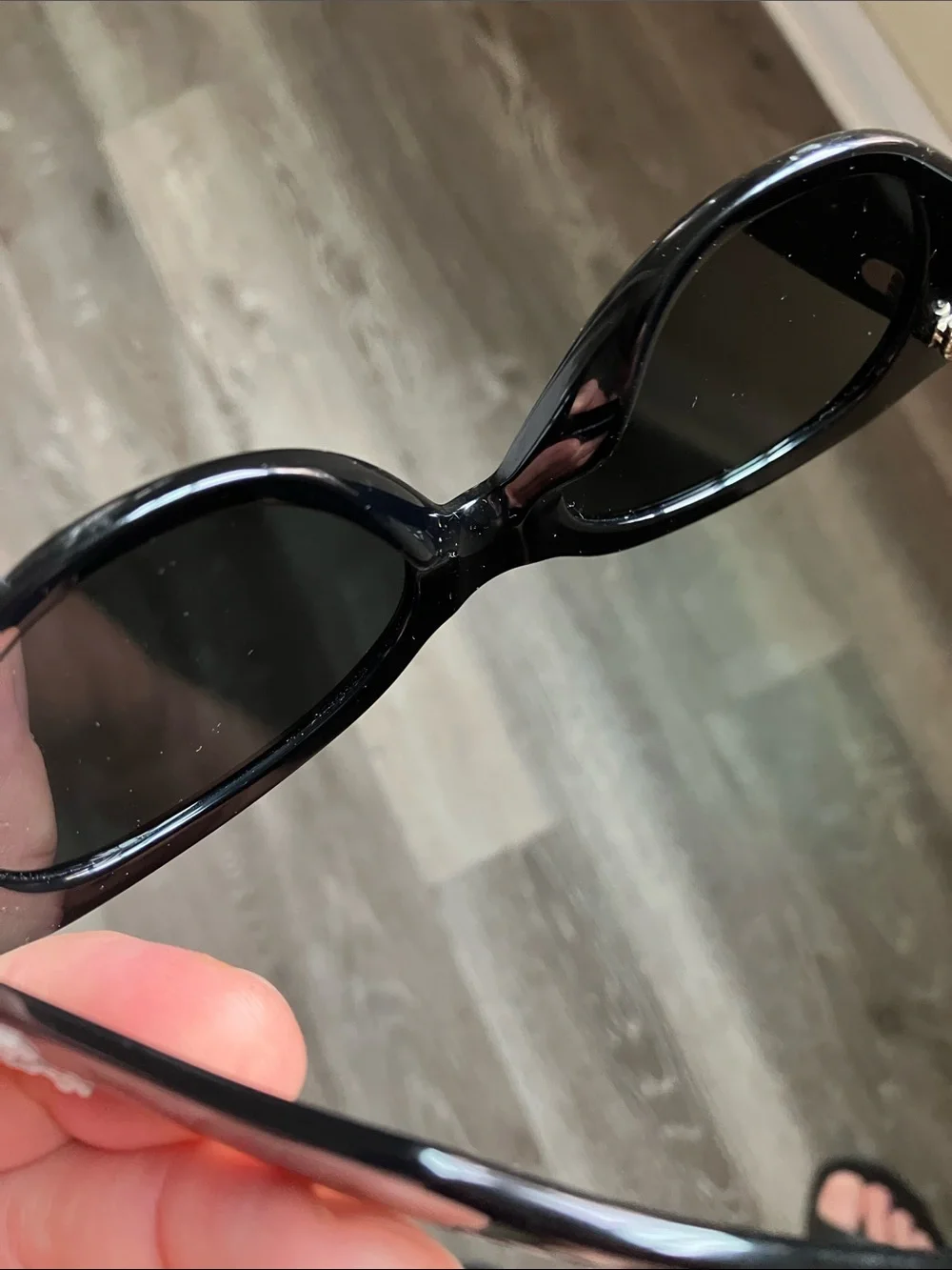 OFF-WHITE X SUNGLASS HUT Sunglasses
